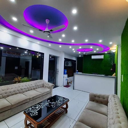 Hotel Ak Residency Haridwār Esterno foto