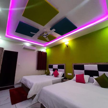 Hotel Ak Residency Haridwār Esterno foto