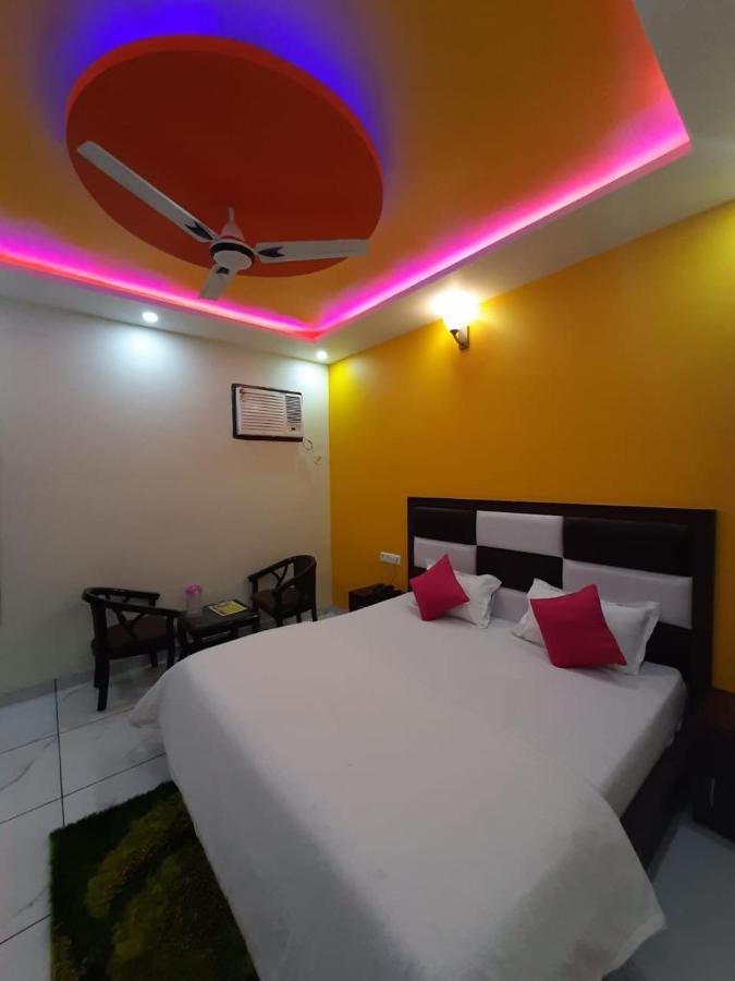 Hotel Ak Residency Haridwār Esterno foto